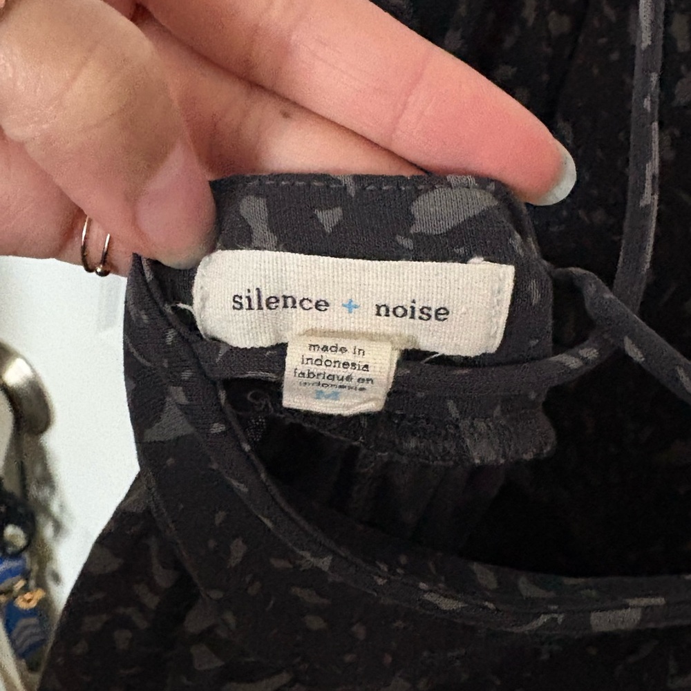 Silence + Noise Black Romper - Picture 3 of 3